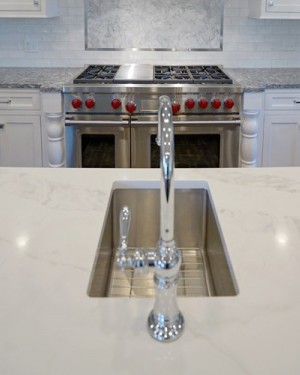 Стільниці з кварцевого каменю Vicostone BQ8670