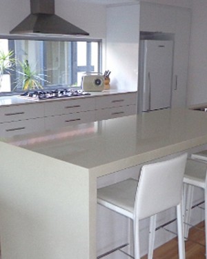 Стільниці з кварцевого каменю Vicostone BQ8100