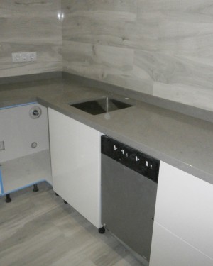 Стільниці з кварцевого каменю Vicostone BQ8618